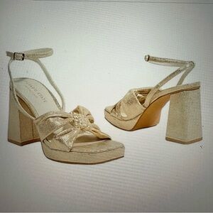 Altar’d State Women’s Zoey Platform Sandal-Gold